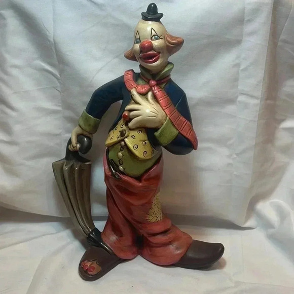 Vintage Other - Vintage 1960s Hand Painted Clown Figurine